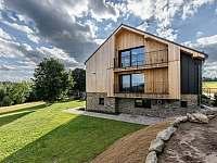 Aldrov Deerhouse