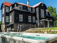 Chateau Josefův důl